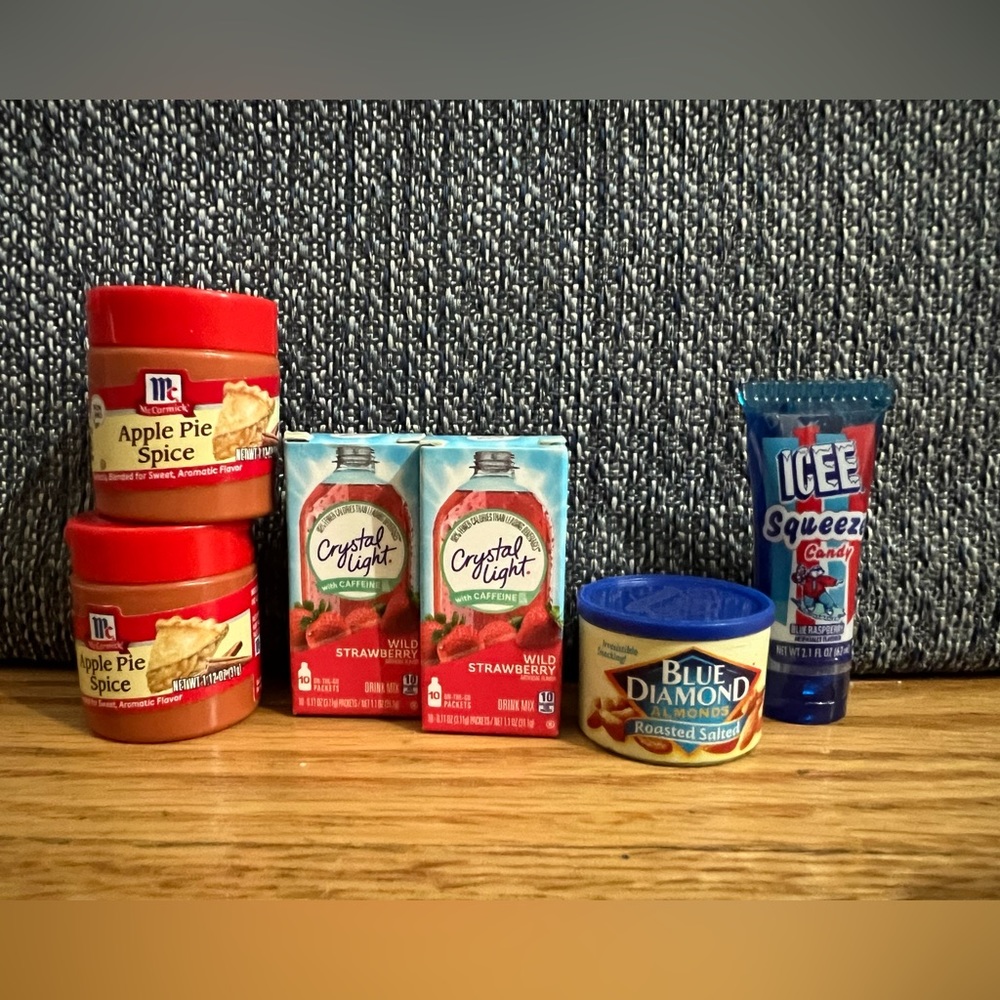 Mini Brands